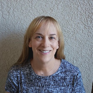 Regis DNP Student Robbin Guynn Awarded National League for Nursing